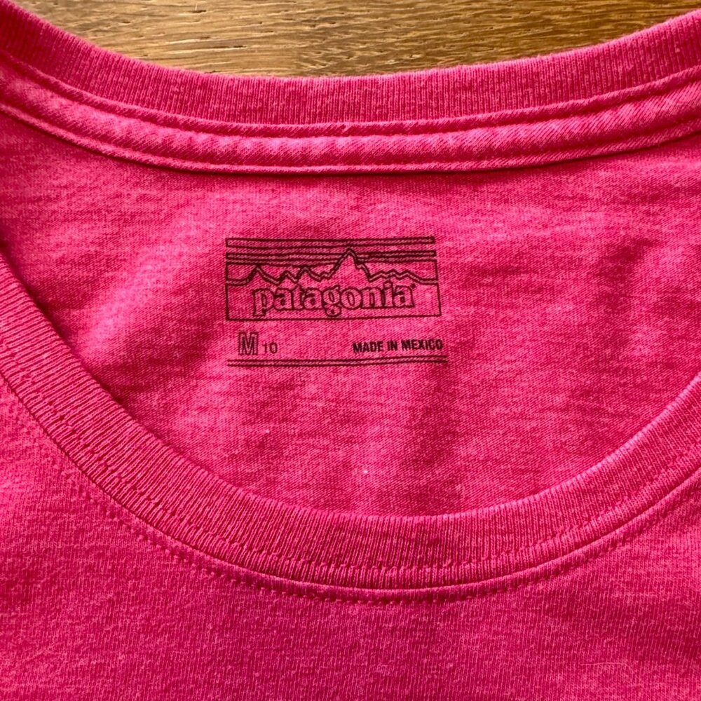 PATAGONIA Pink Logo T-Shirt Girls M 10 Medium Organic Cotton Long Sleeve Tee Top - Picture 4 of 6